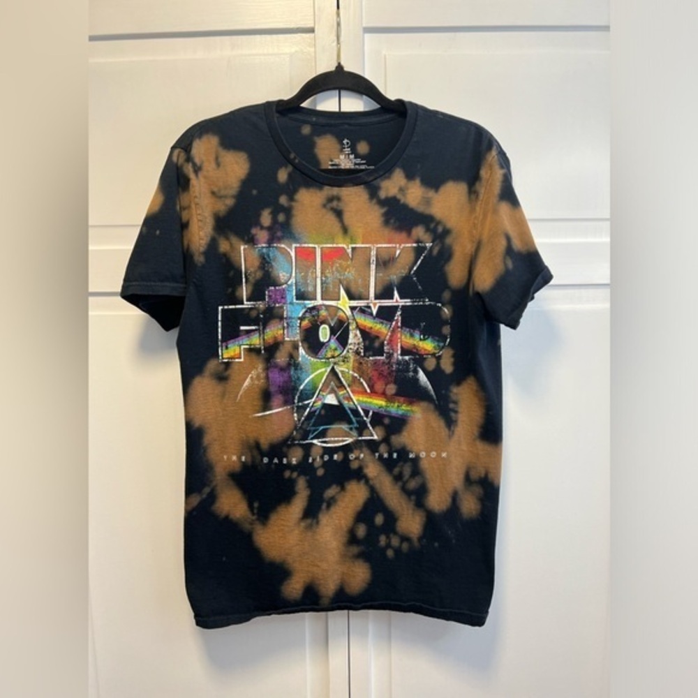 Pink Floyd The Dark Side Of The Moon Distressed T-Shirt Size Men’s Medium